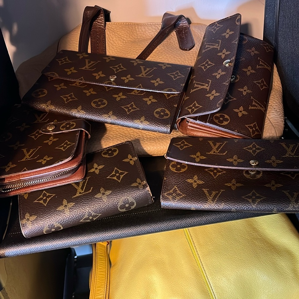 Louis Vuitton authentic bundle